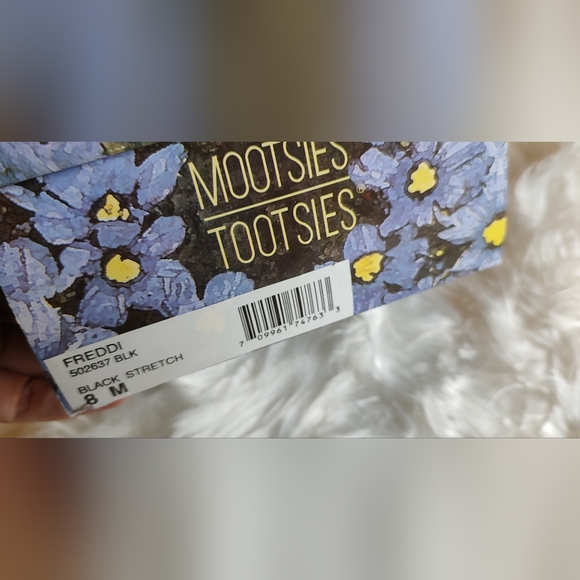 Mootsies Tootsies Freddi Black Banded Chunk Heel, Size 8, Black - Picture 15 of 15